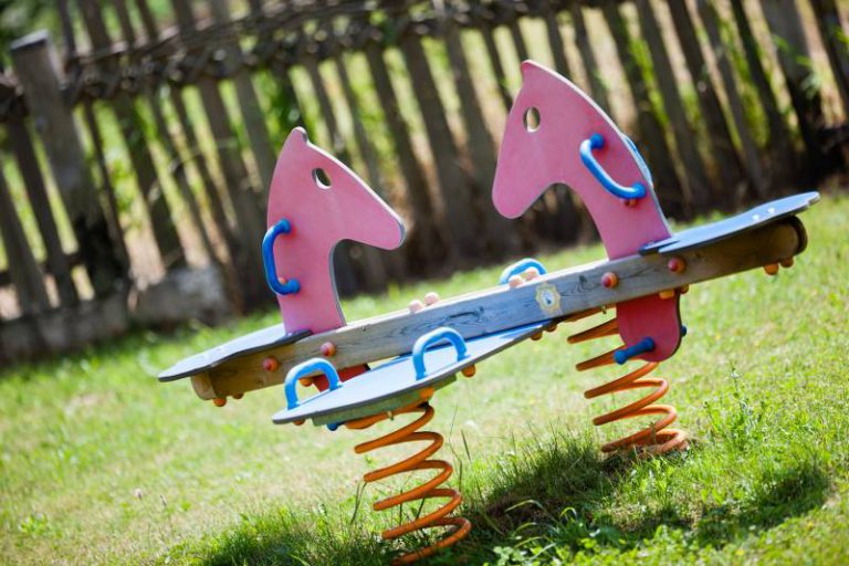 Parco giochi Parco giochi per il quartiere di Arzo