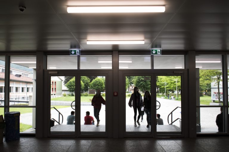 -mendrisio-ospiti-la-sede-sottocenerina-della-commercio-jsms